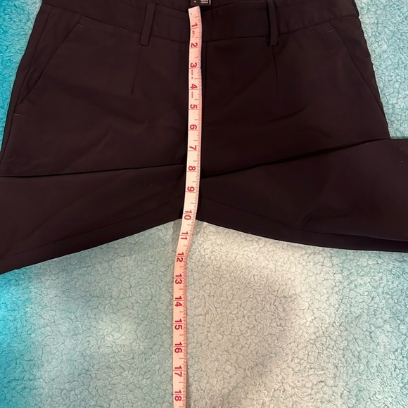 🔥Theory Black Dress Pants with Tapered Legs🔥 - Picture 9 of 11